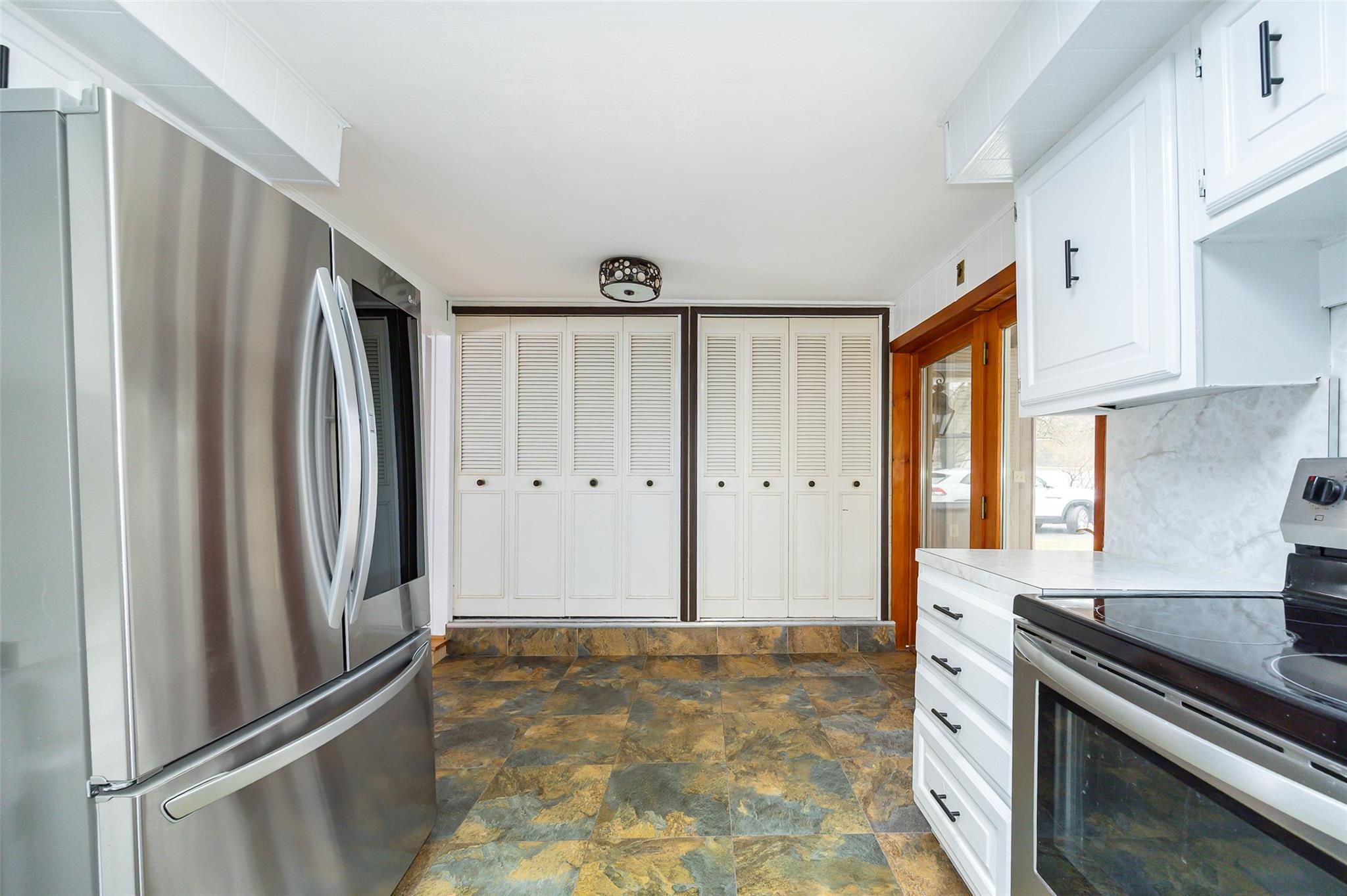 11-13 Eldridge Lane, Red Hook, New York image 13