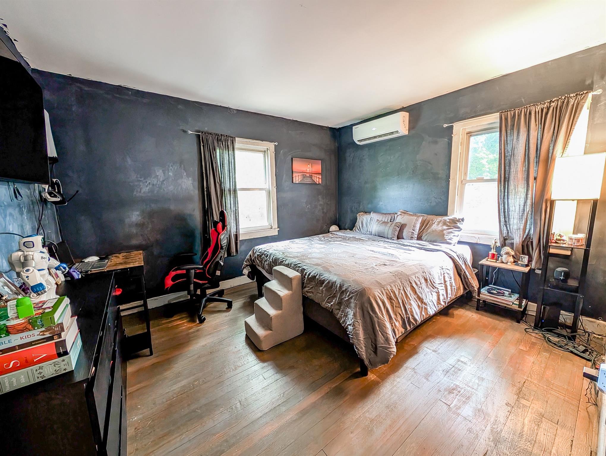 61 Manor Drive, Shirley, New York image 11