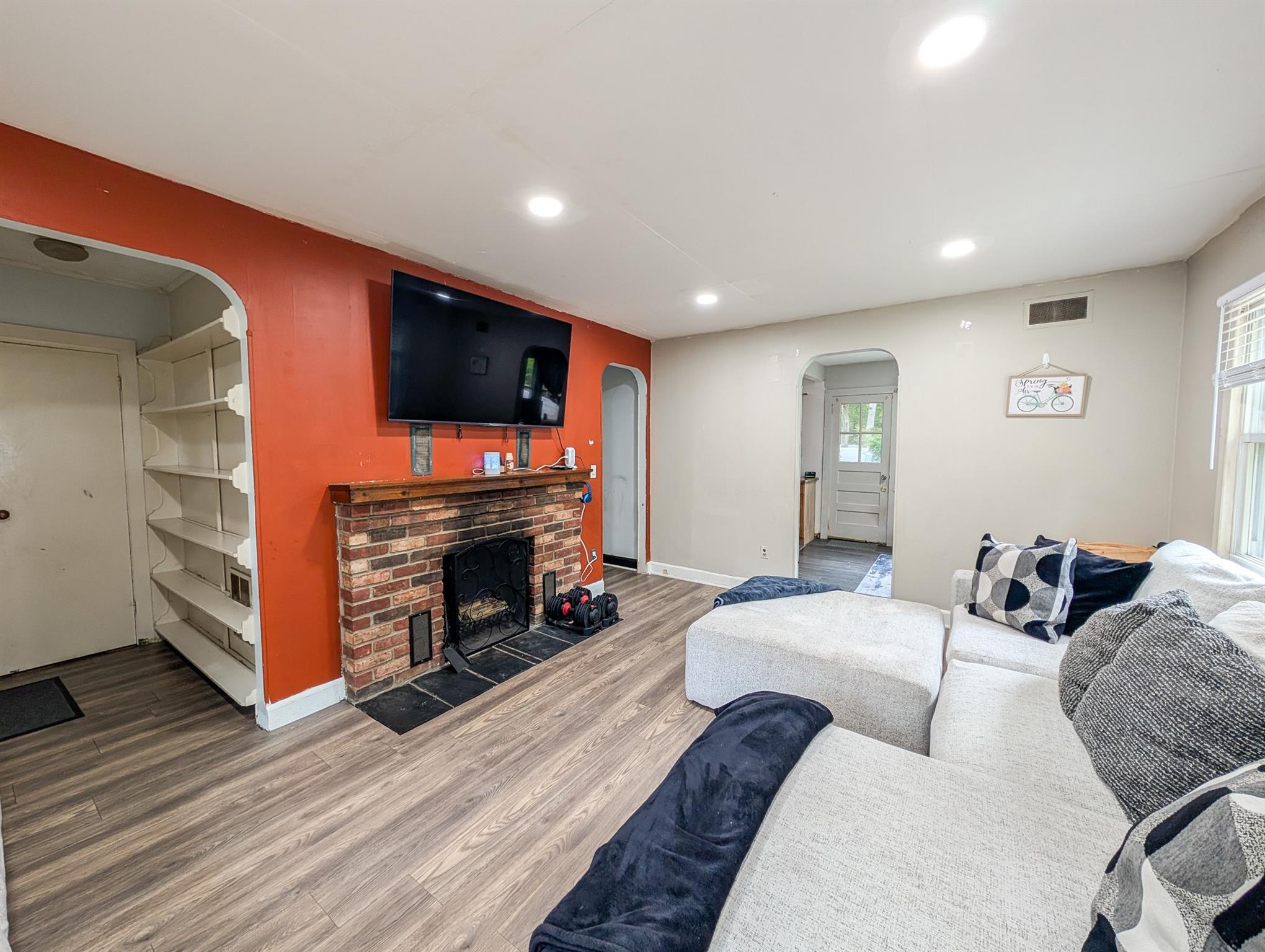61 Manor Drive