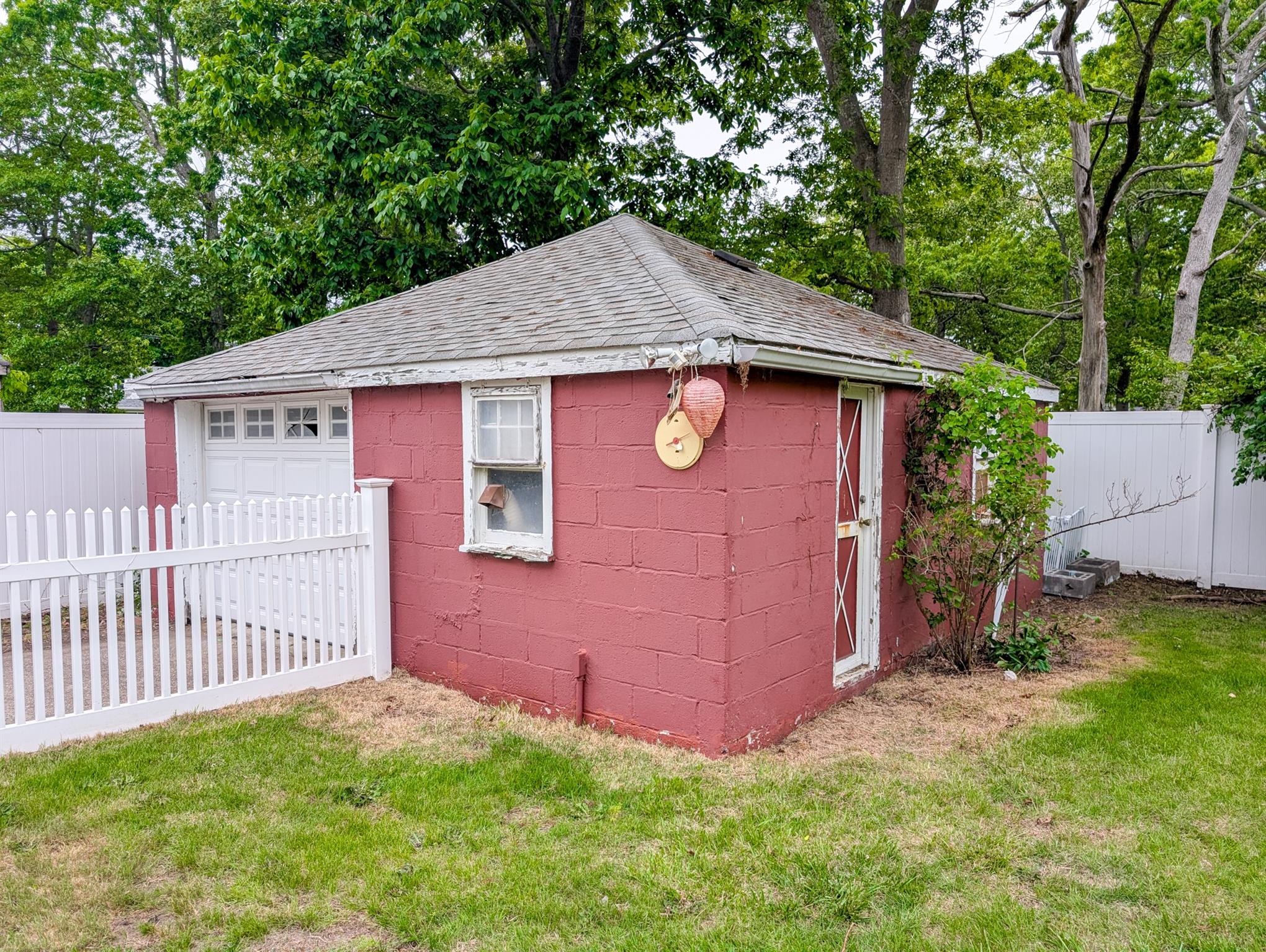 61 Manor Drive, Shirley, New York image 17
