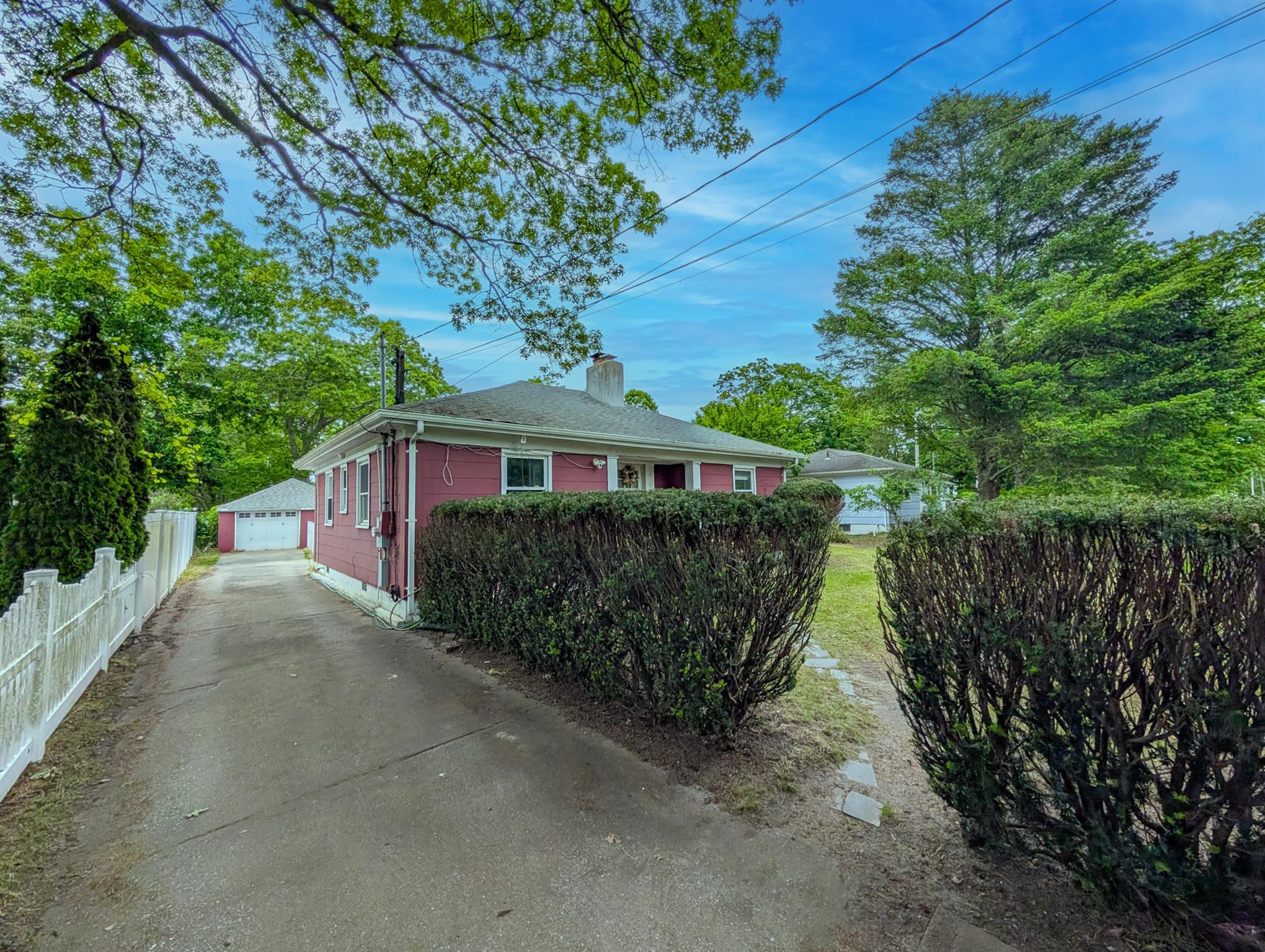 61 Manor Drive, Shirley, New York image 18