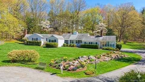 6 Spruce Hollow Armonk NY 10504