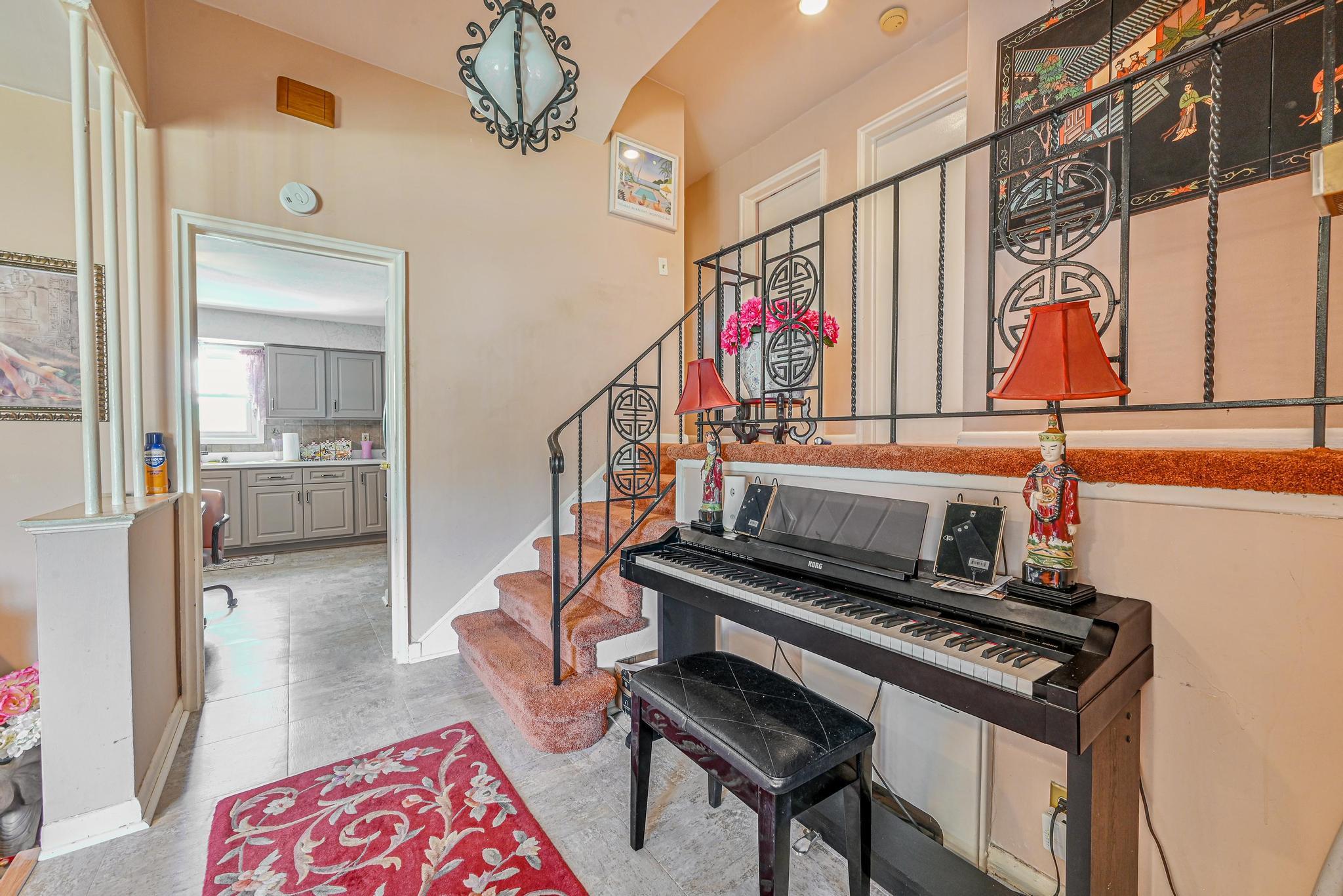 39 Primrose Lane, Roosevelt, New York image 10