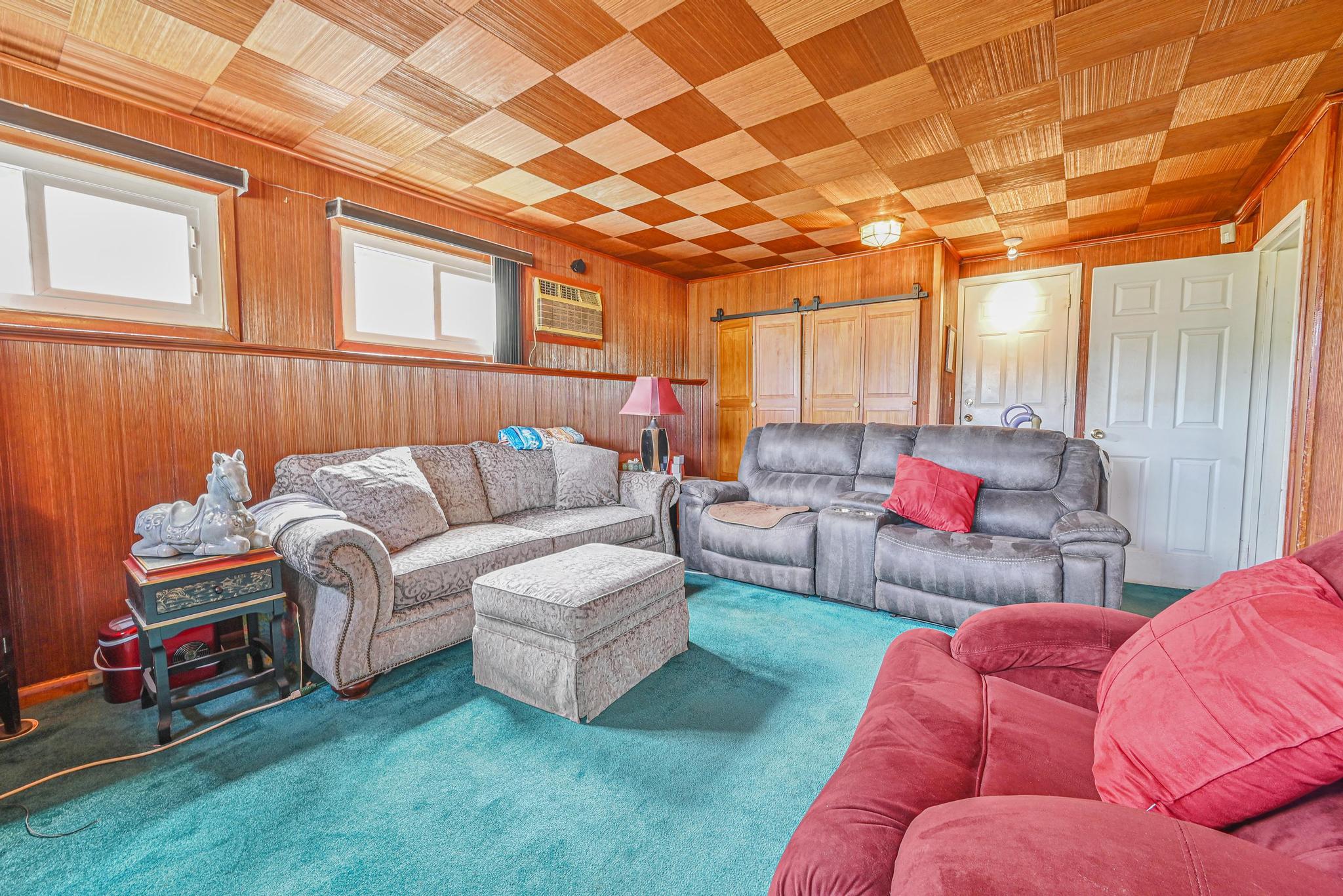 39 Primrose Lane, Roosevelt, New York image 9