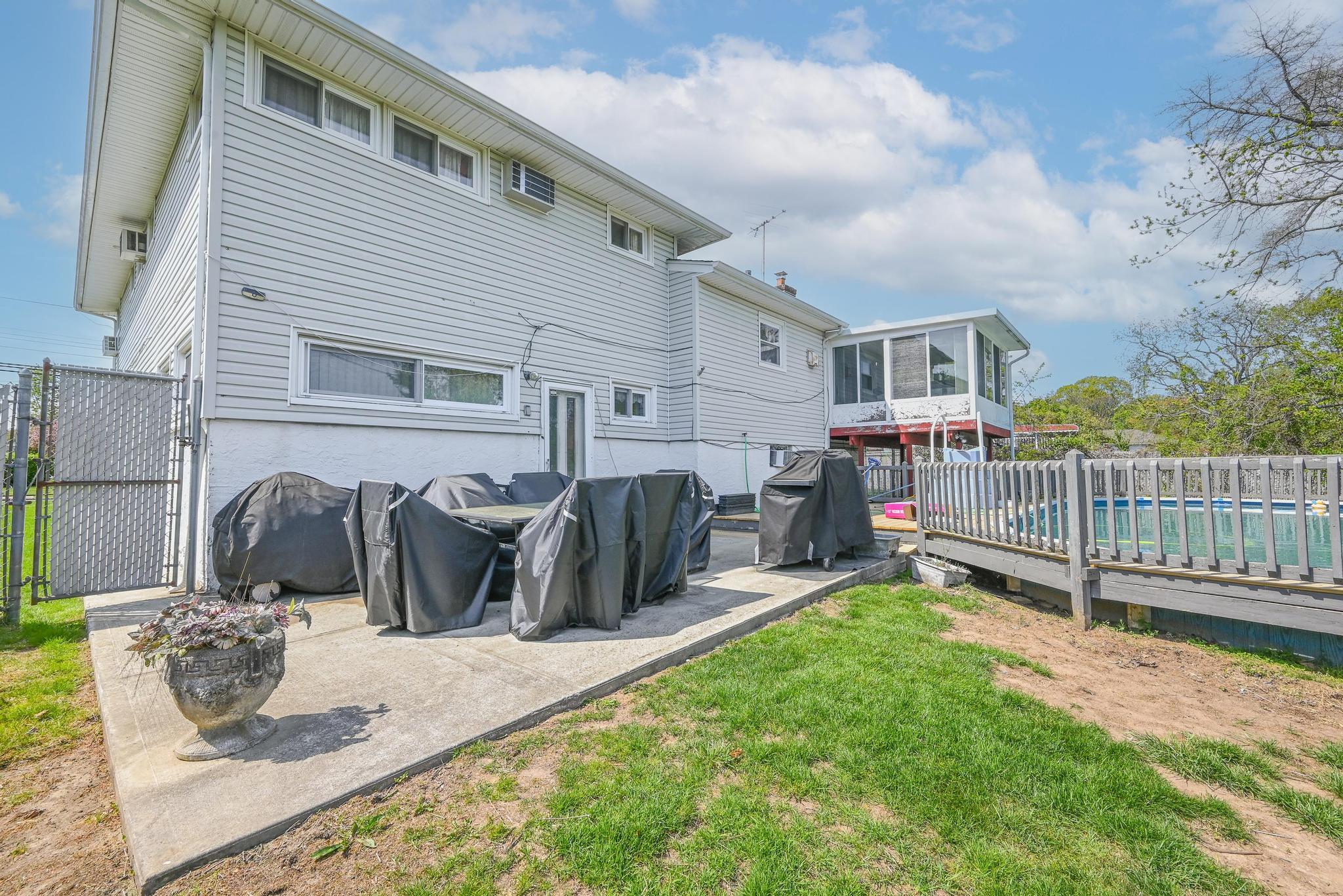 39 Primrose Lane, Roosevelt, New York image 23