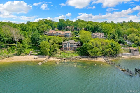 Homes For Sale - 35 Sunview Drive<br/> Nassau County, Glen Cove, NY 11542