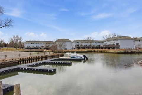 Condo For Sale - 23 Library Avenue #1<br/> Westhampton Beach, NY 11978