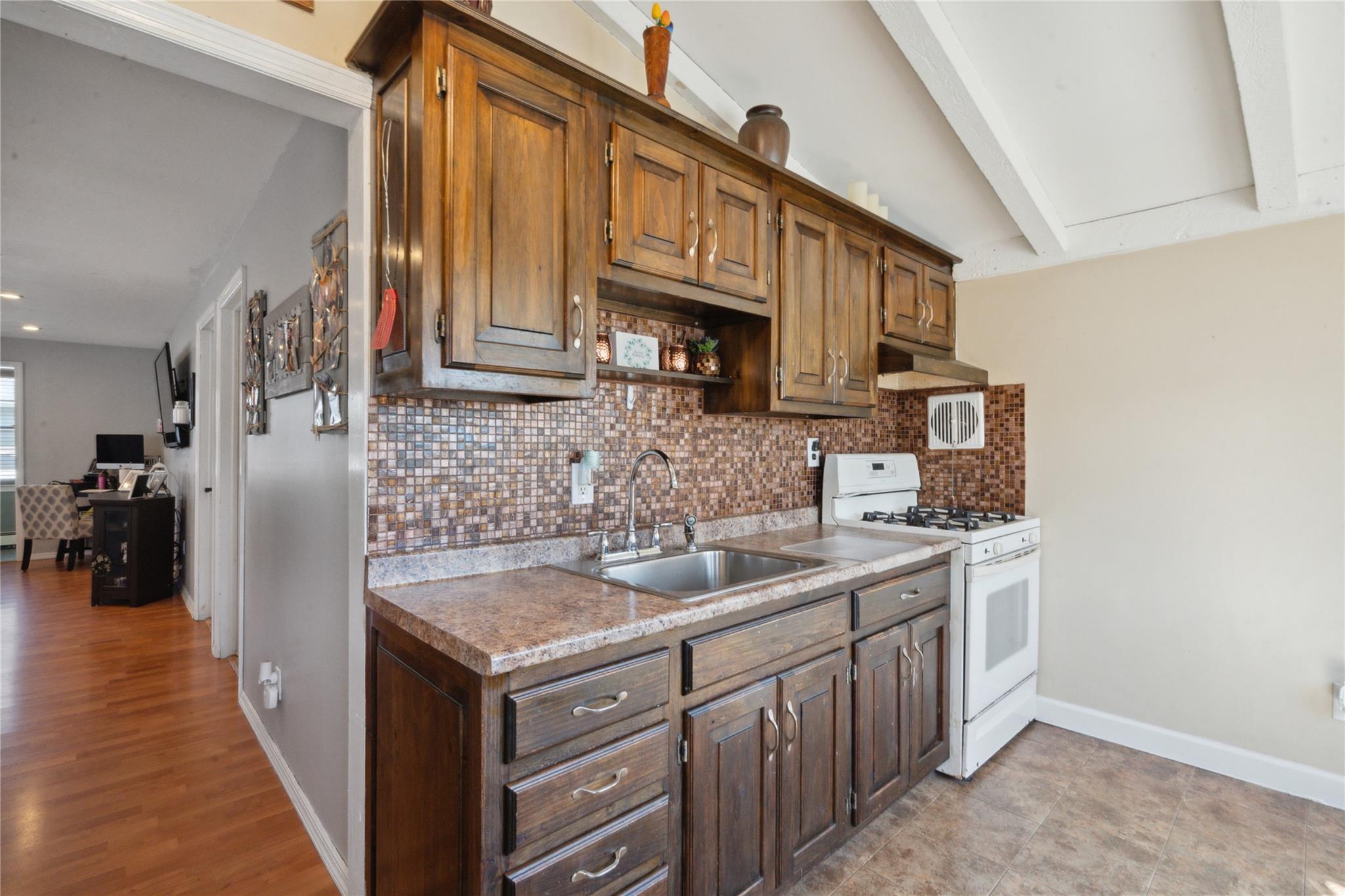 244 Laverne Avenue, Holbrook, New York image 7