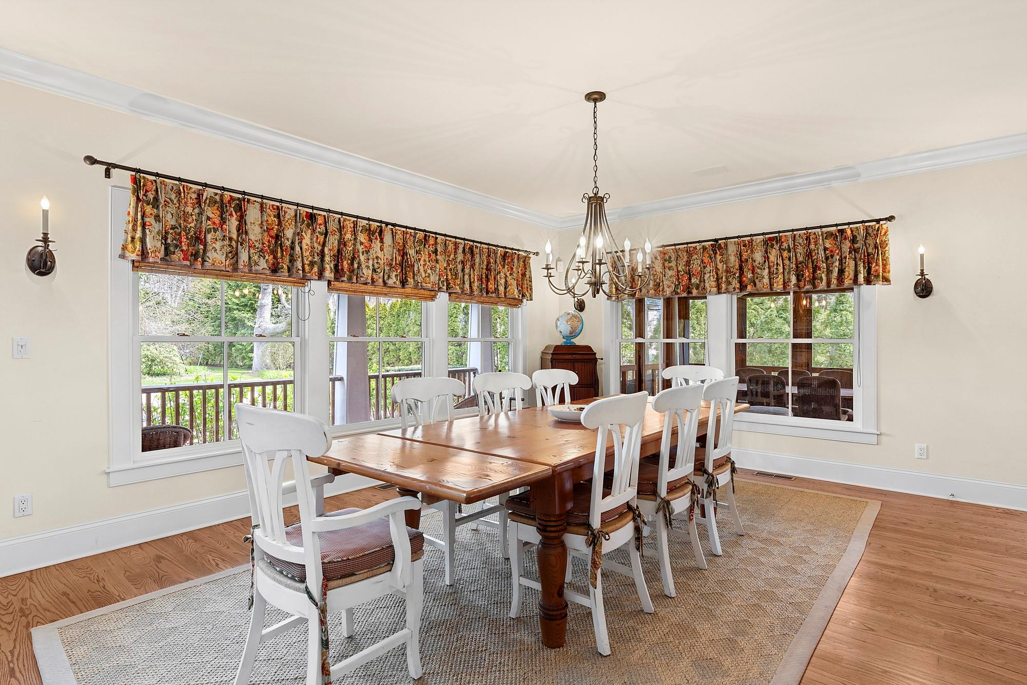179 Bay Avenue, Hampton Bays, New York image 11