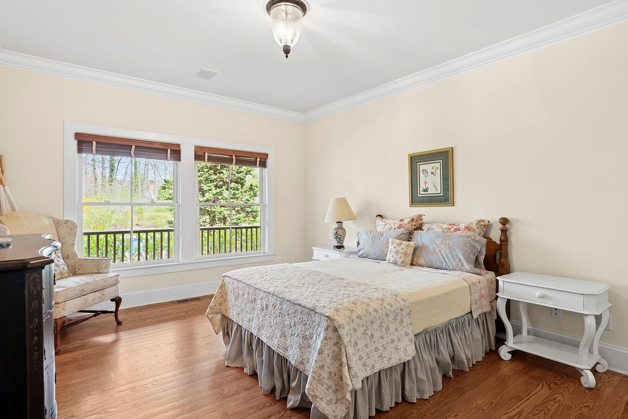 179 Bay Avenue, Hampton Bays, New York image 17