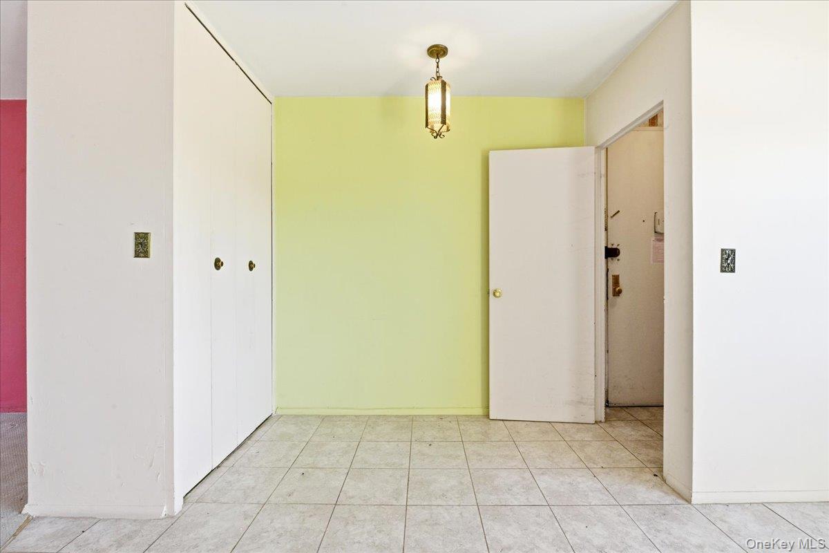 90-60 Union Turnpike 4F