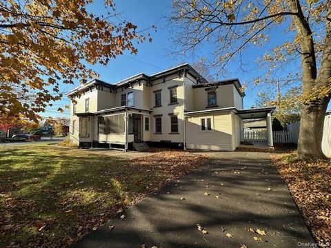 Photo of 11 W Bridge Street St #Rear, Saugerties, NY 12477 (MLS # 961362)