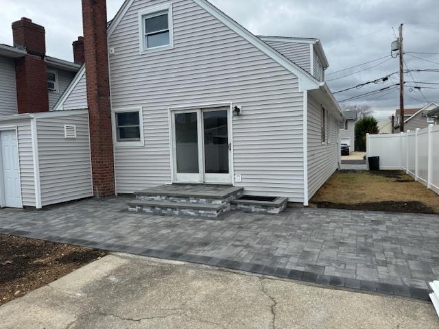 27 W Granada Avenue, Lindenhurst, New York image 4