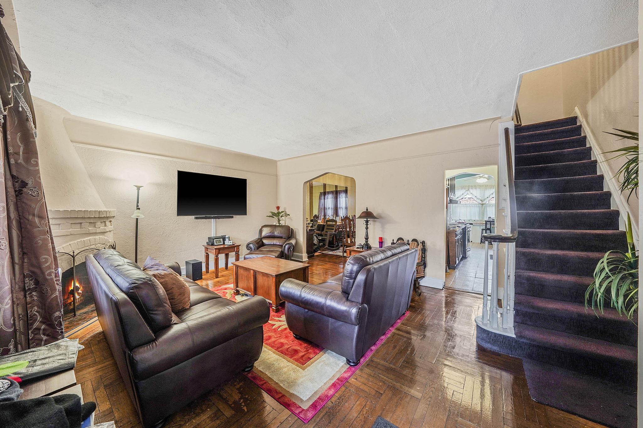 13103 226th Street, Laurelton, New York image 3