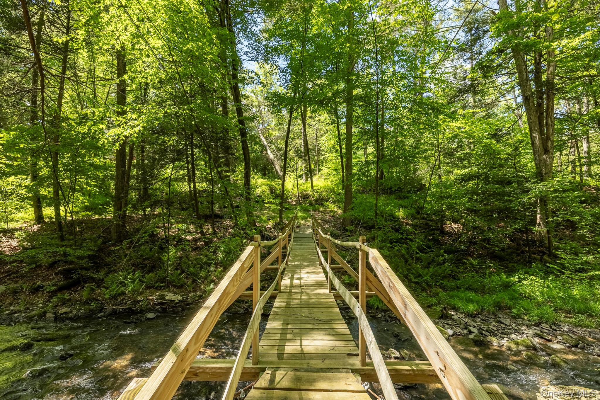 82 Near Road
