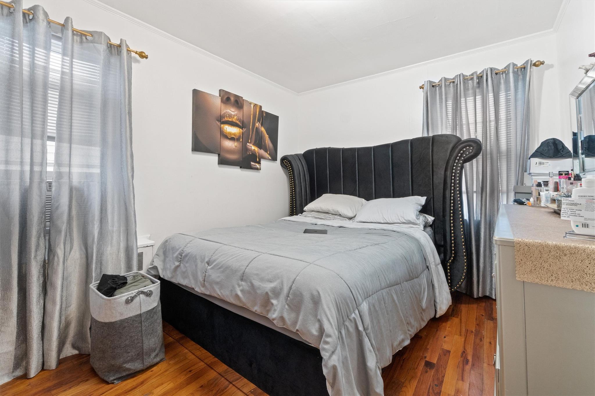 204 Throggs Neck Boulevard, Bronx, New York image 19