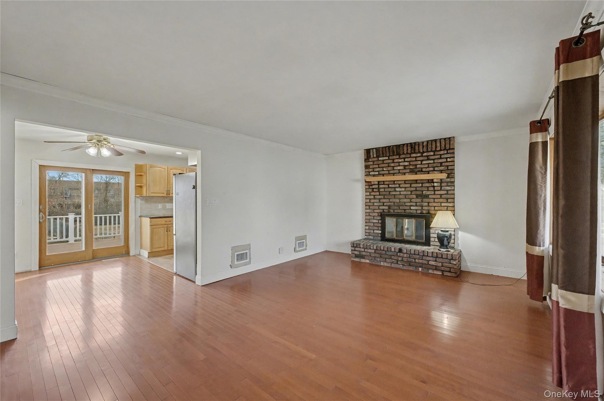 158 Moffitt Boulevard