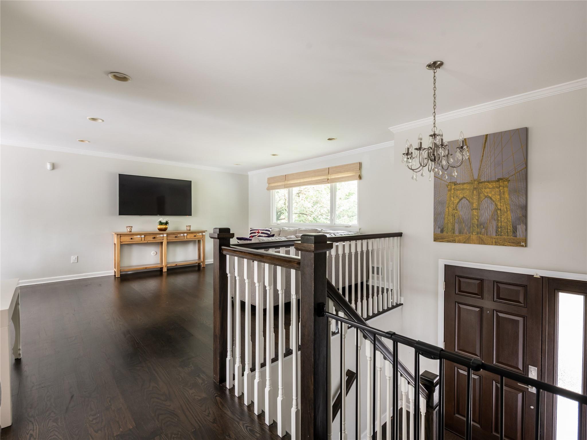 139 Cow Neck Road