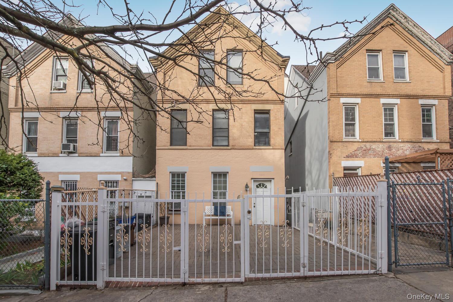 292 Wadsworth Avenue