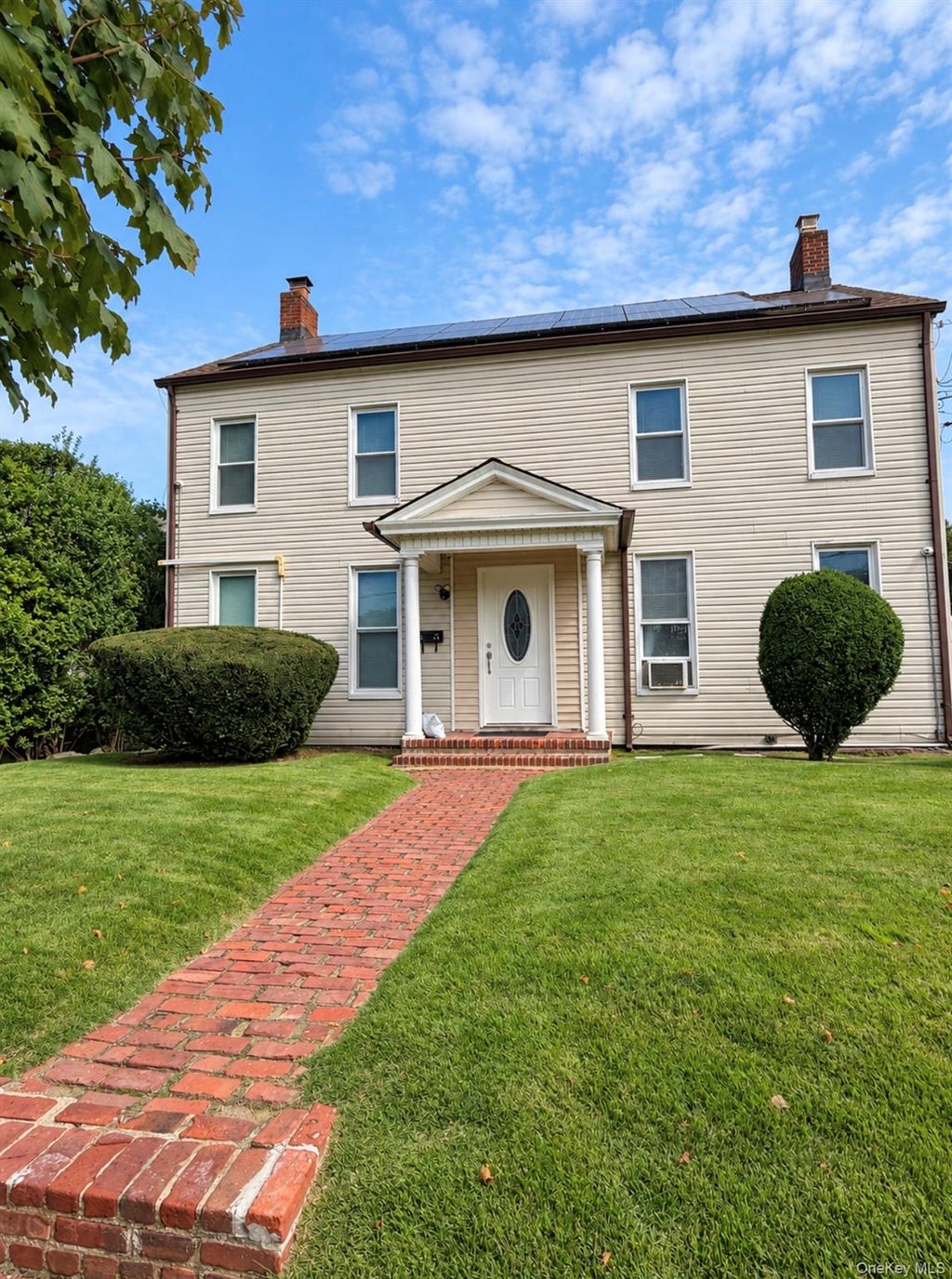 Photo of 2521 Grand Avenue, Baldwin, NY 11510 (MLS # 1059581)