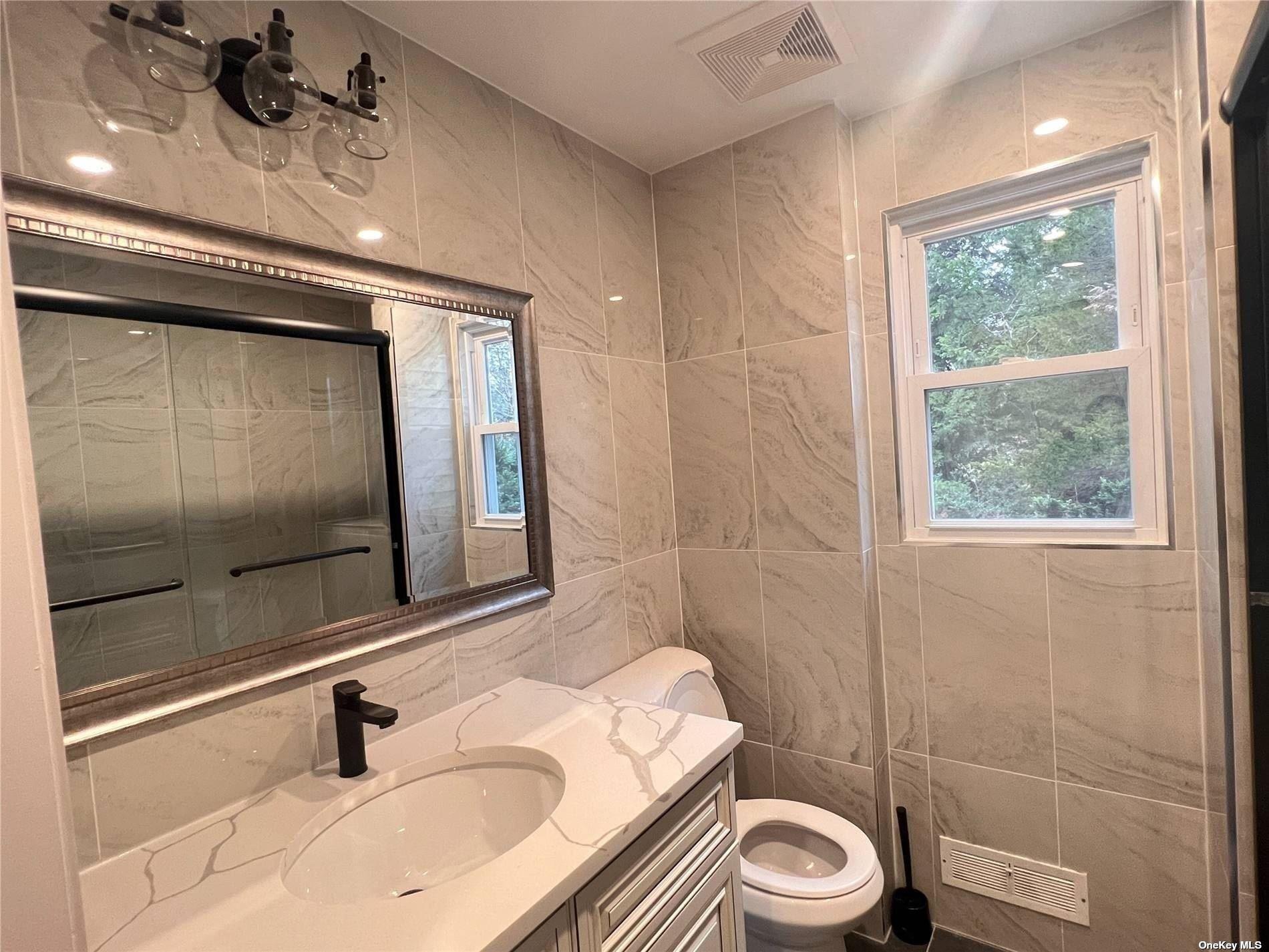 332 Browns Road, Nesconset, New York image 12