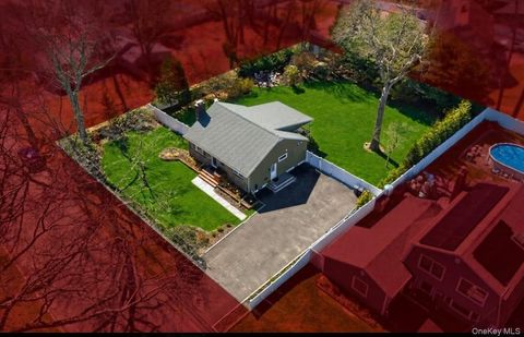 205 4th Street East Northport NY 11731