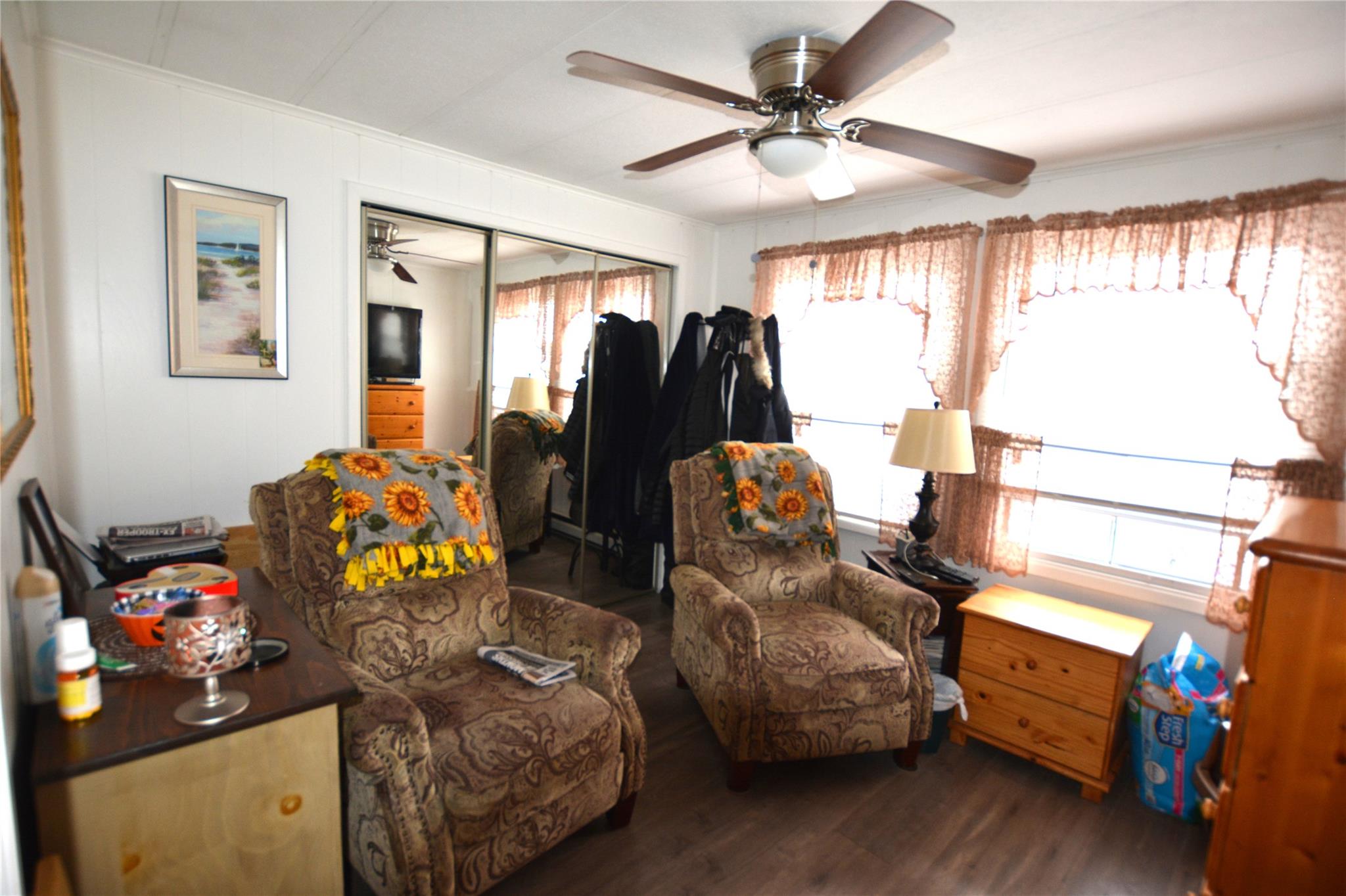 77 Village Circle W Cir, Manorville, New York image 7