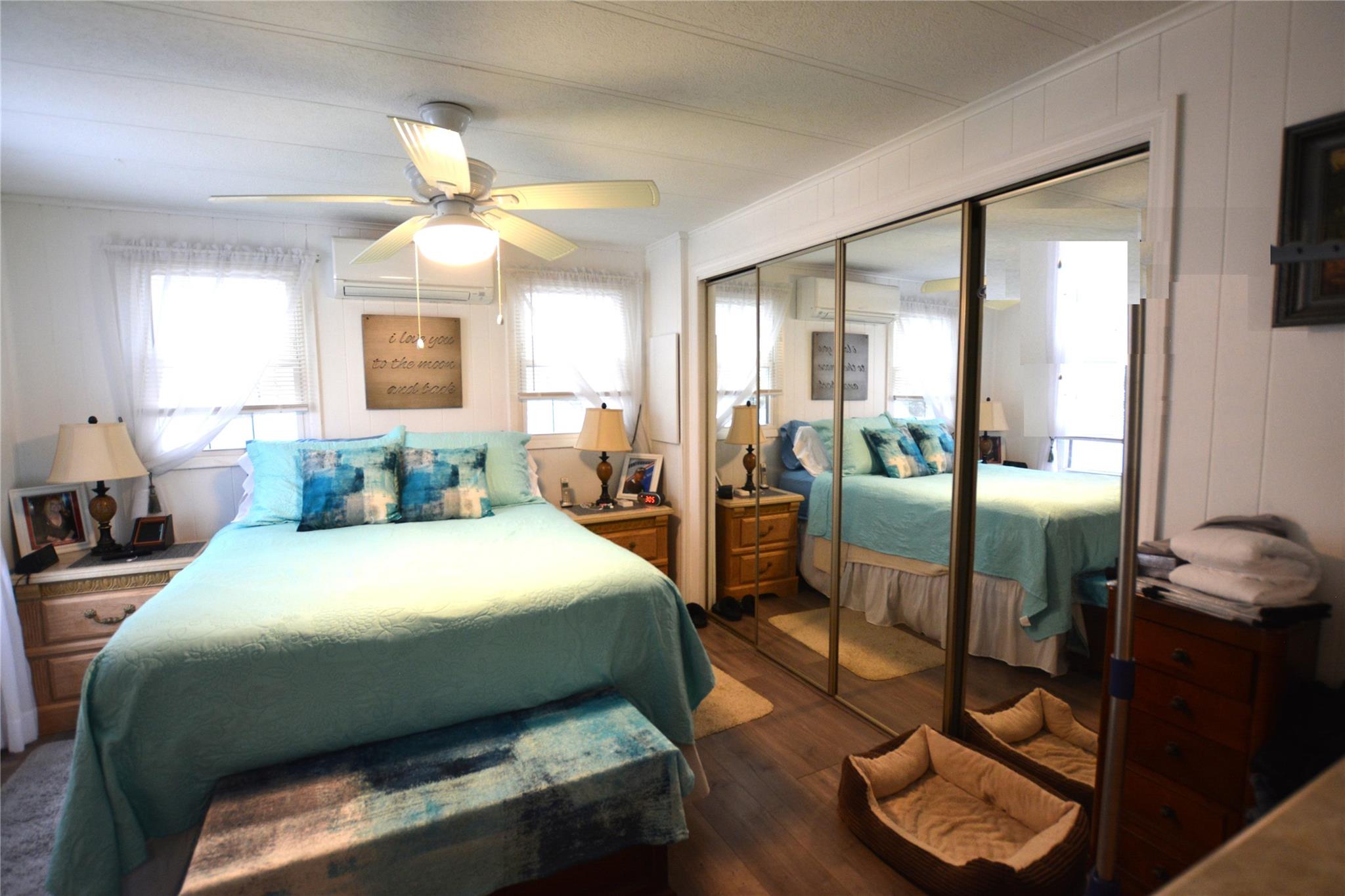 77 Village Circle W Cir, Manorville, New York image 11