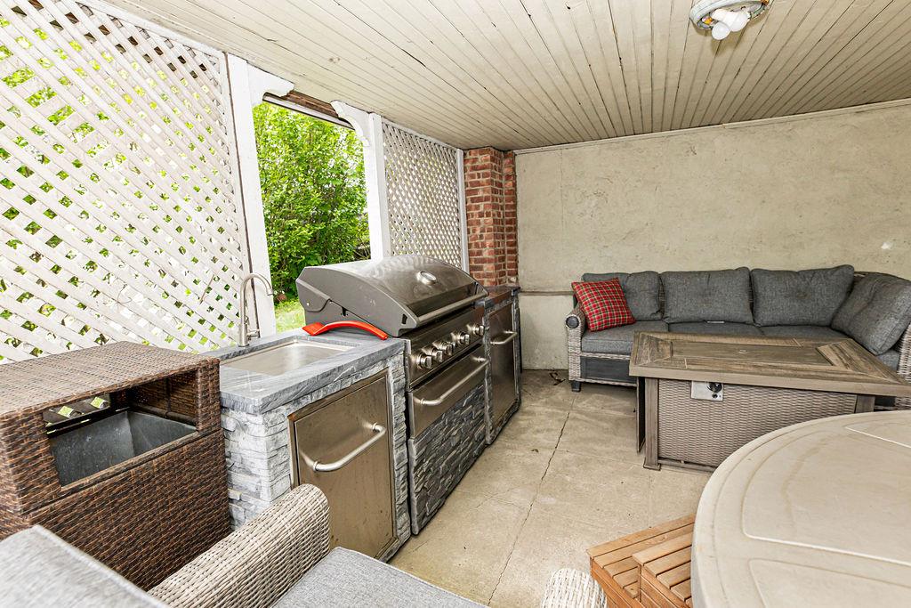 31 Heminway Avenue, New Rochelle, New York image 43