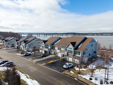 204 Sacandaga Loop Wappingers Falls NY 12590