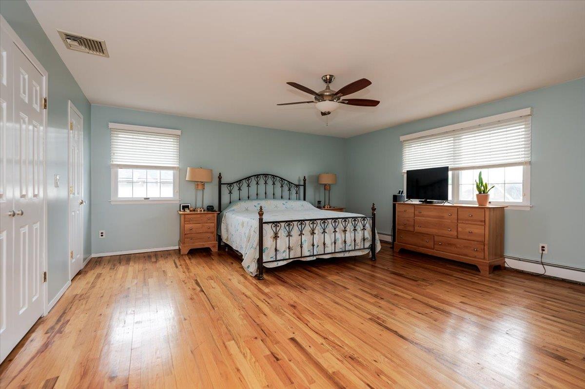 164 Eaton Lane, West Islip, New York image 10