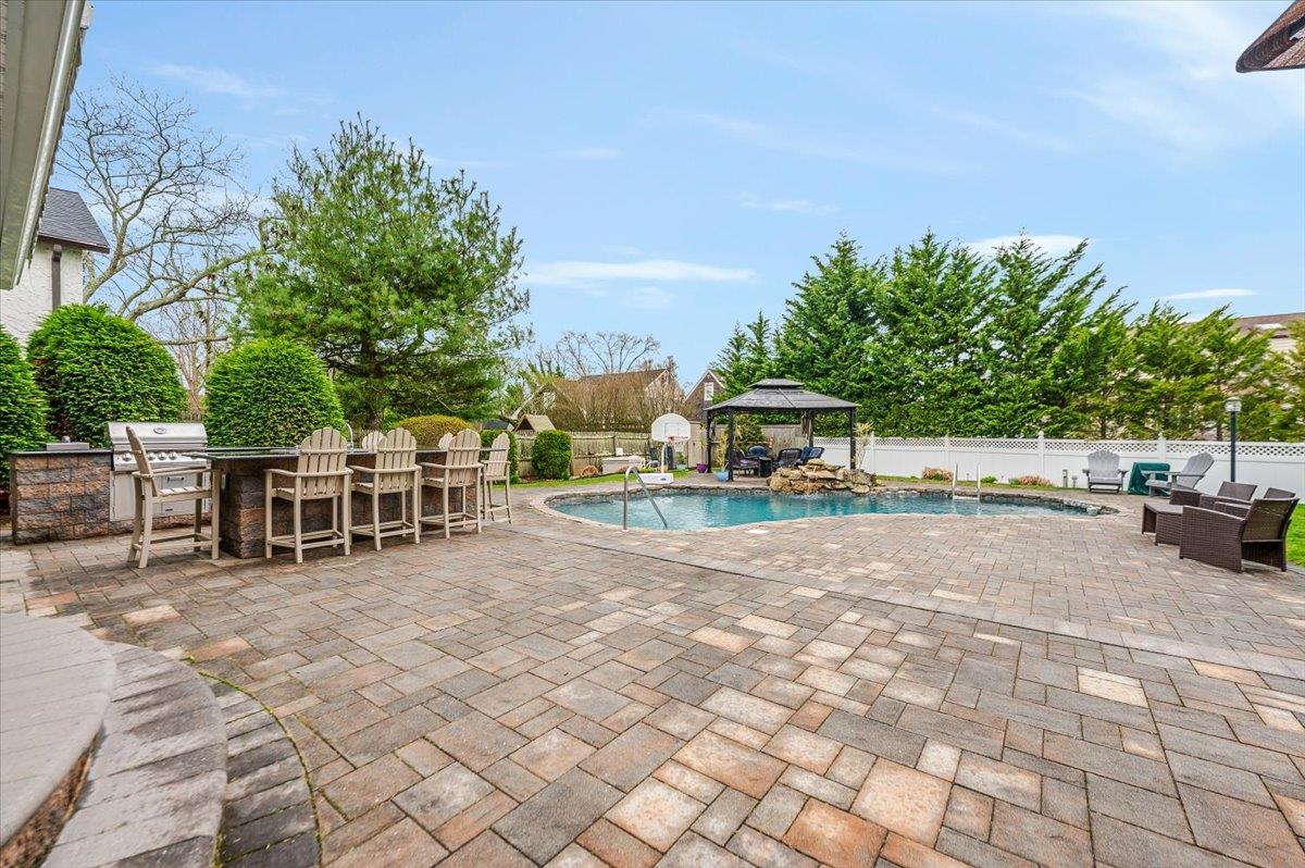 164 Eaton Lane, West Islip, New York image 21