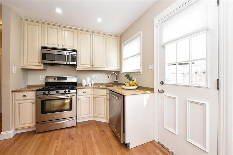 51 Legion Place, Malverne, New York image 8