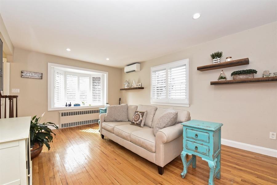51 Legion Place, Malverne, New York image 5