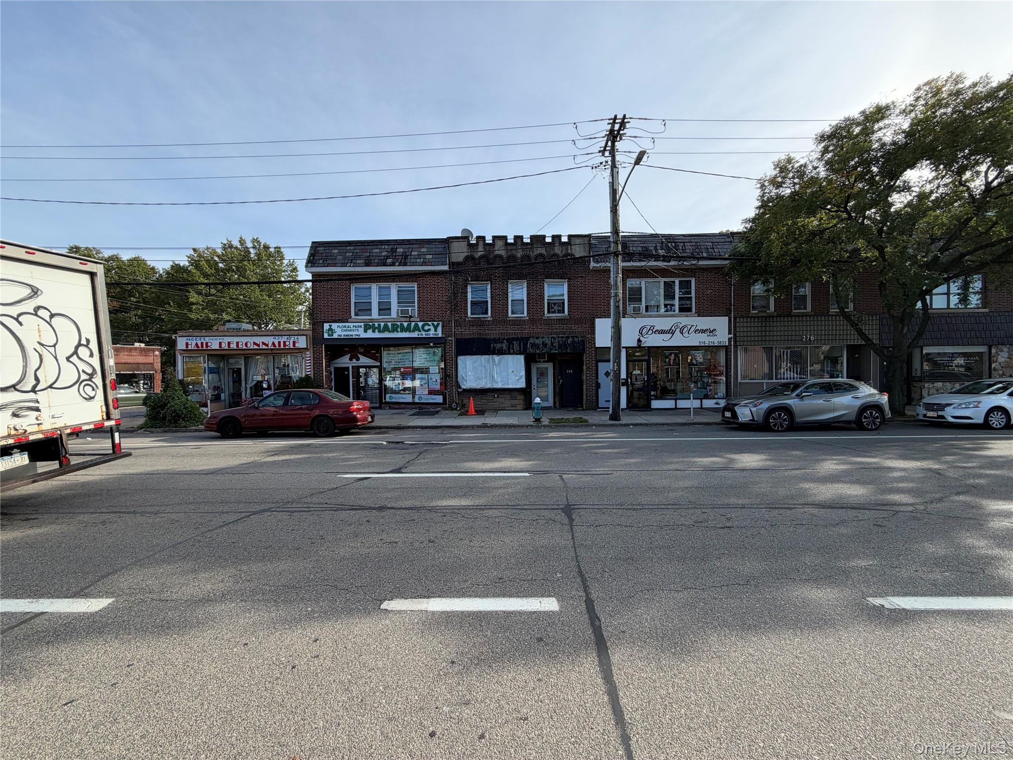 280 Jericho Turnpike
