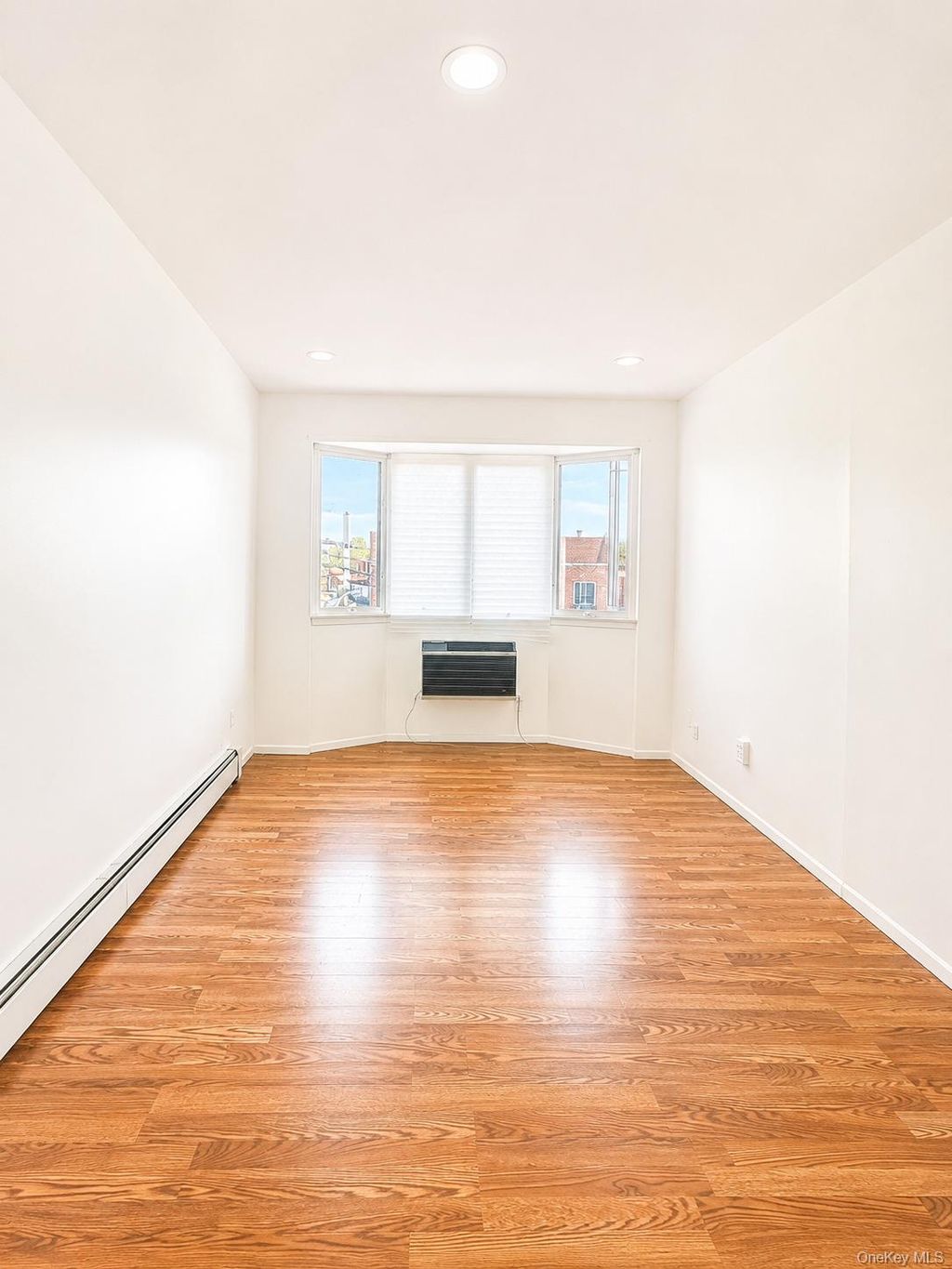 Photo of 46-12 161st Street #3B, Flushing, NY 11358 (MLS # 1000635)