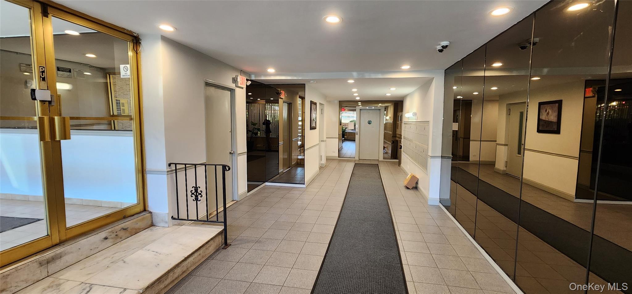 222-89 Braddock Ave 3-D