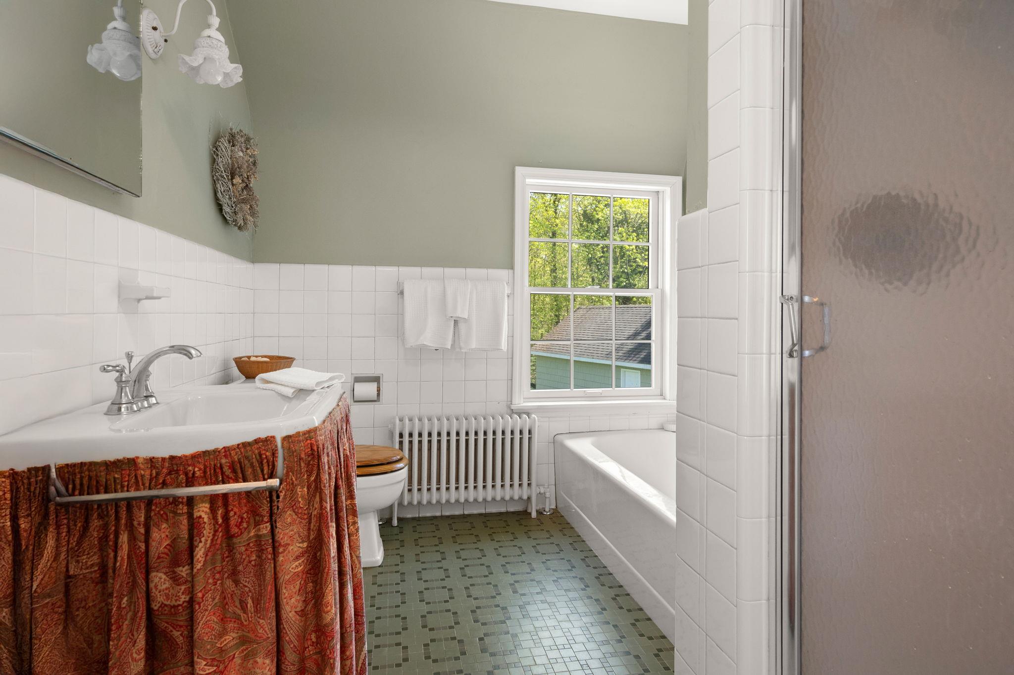 5 Emil Court, Huntington, New York image 17