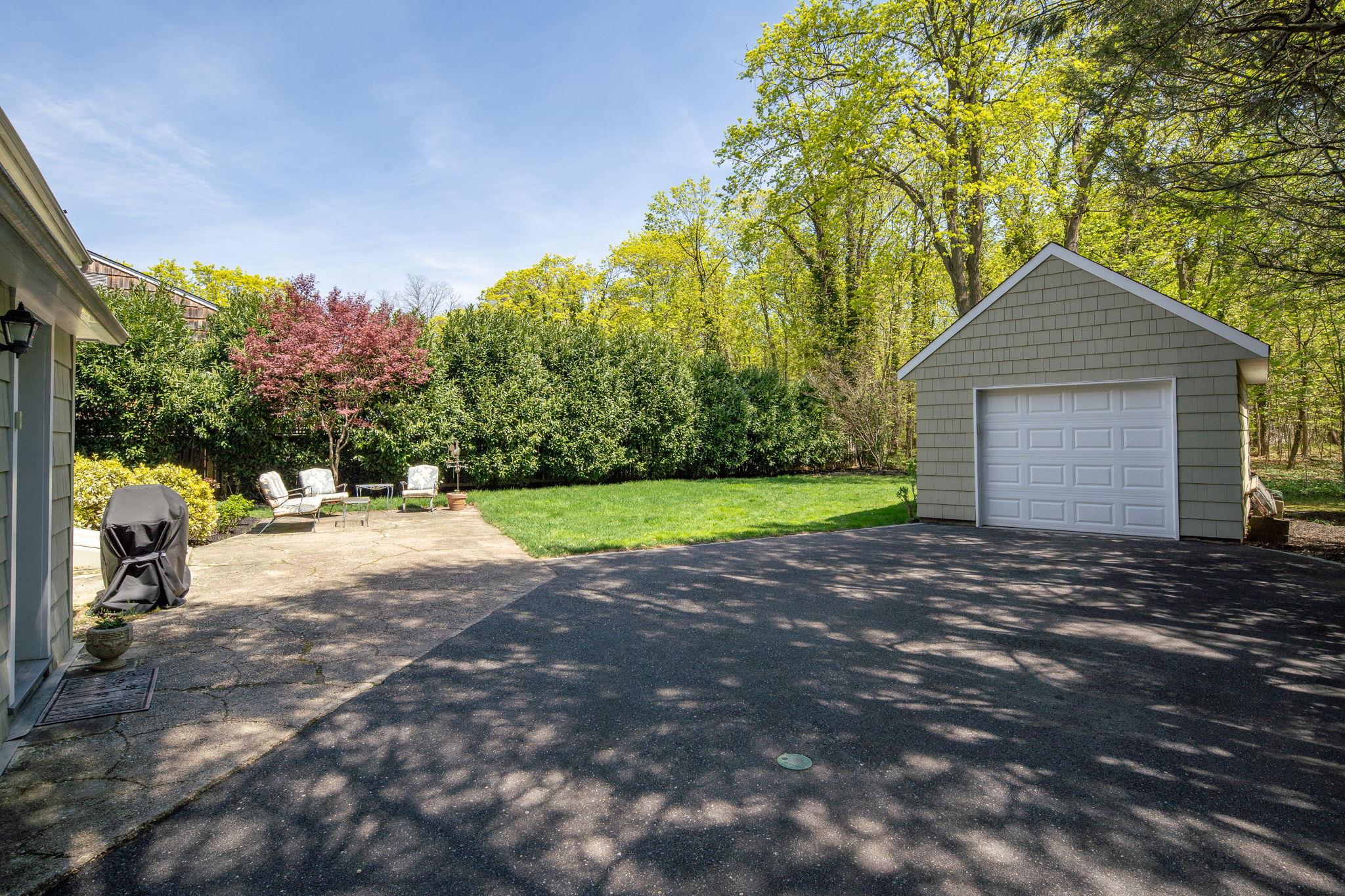 5 Emil Court, Huntington, New York image 22