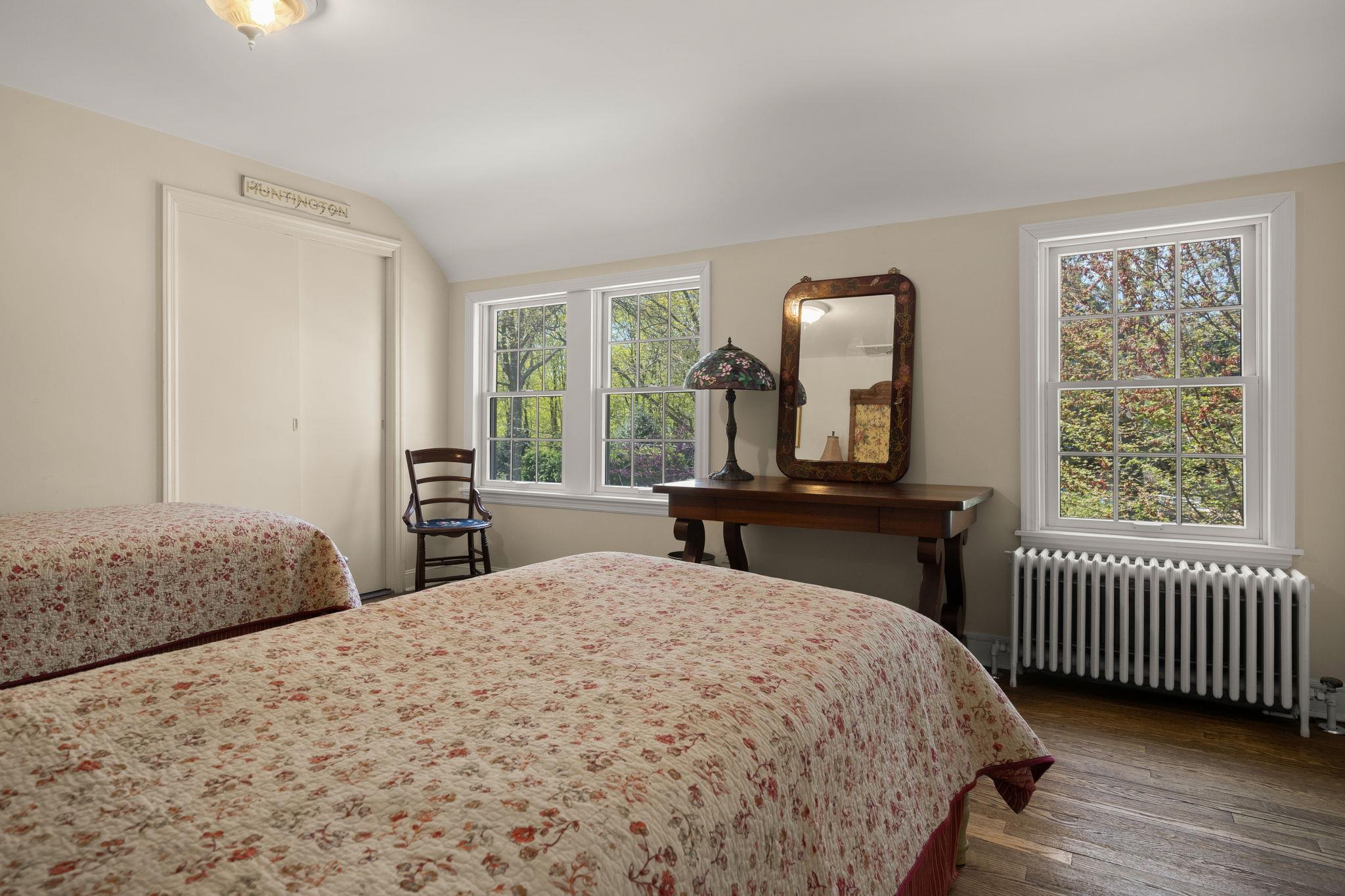 5 Emil Court, Huntington, New York image 16