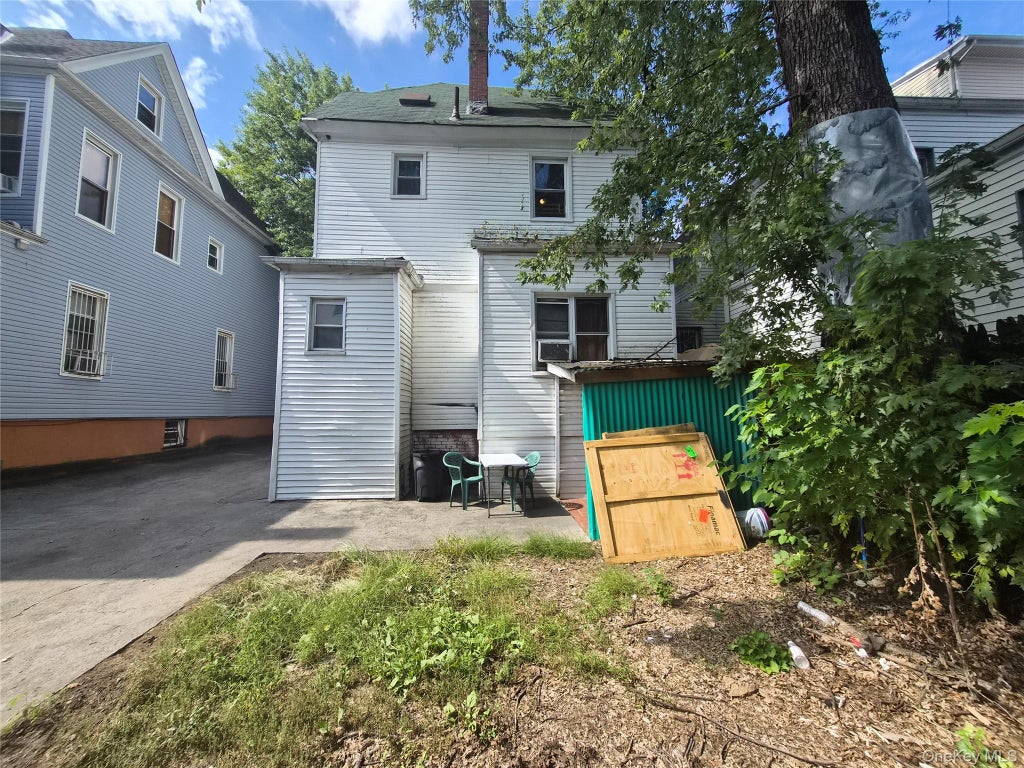 Photo of 55 Richmond Street, Brooklyn, NY 11208 (MLS # 1056749)