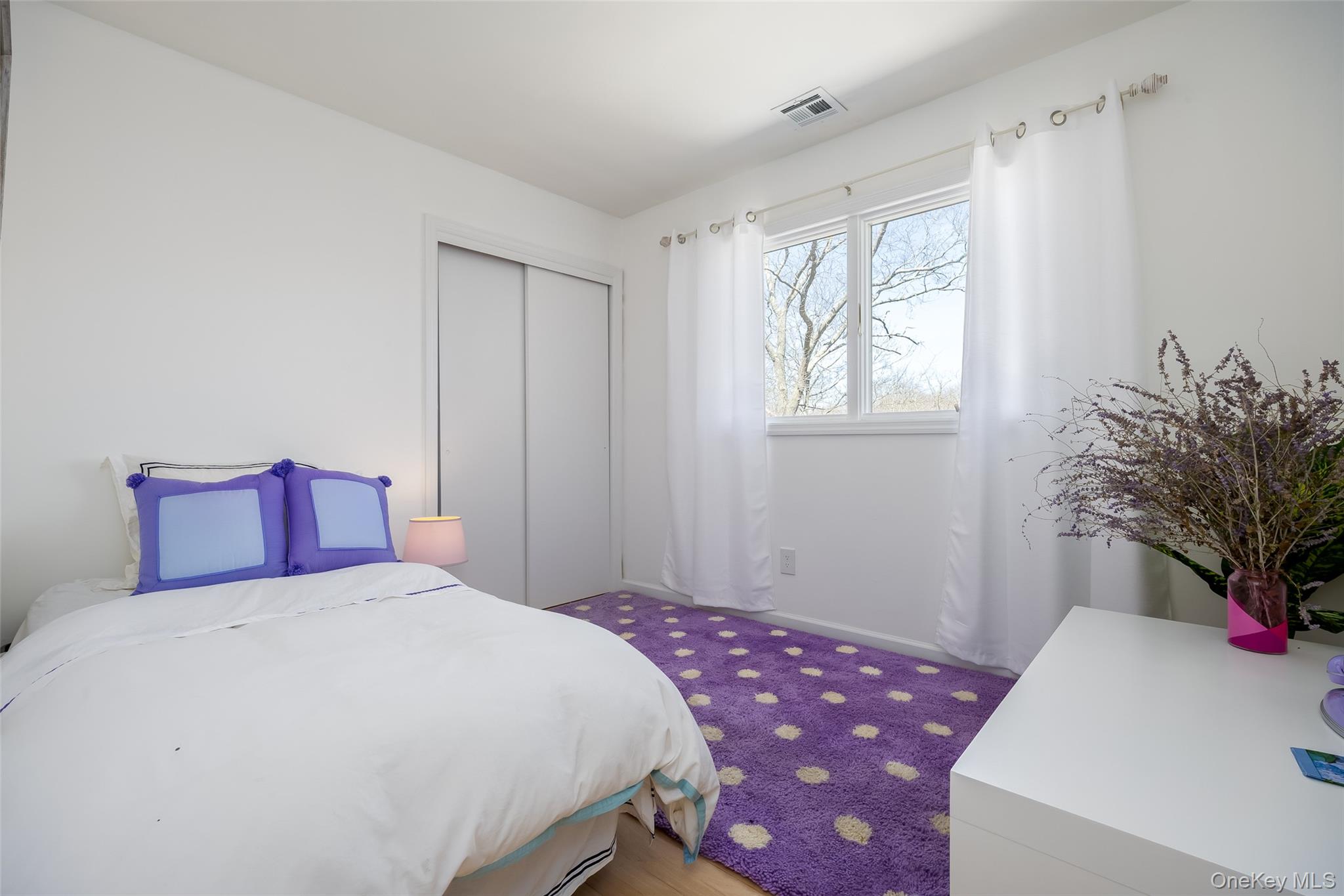 Calverton, New York 11933, United States, 4 Bedrooms Bedrooms, ,2 BathroomsBathrooms,Residential,Active,125640