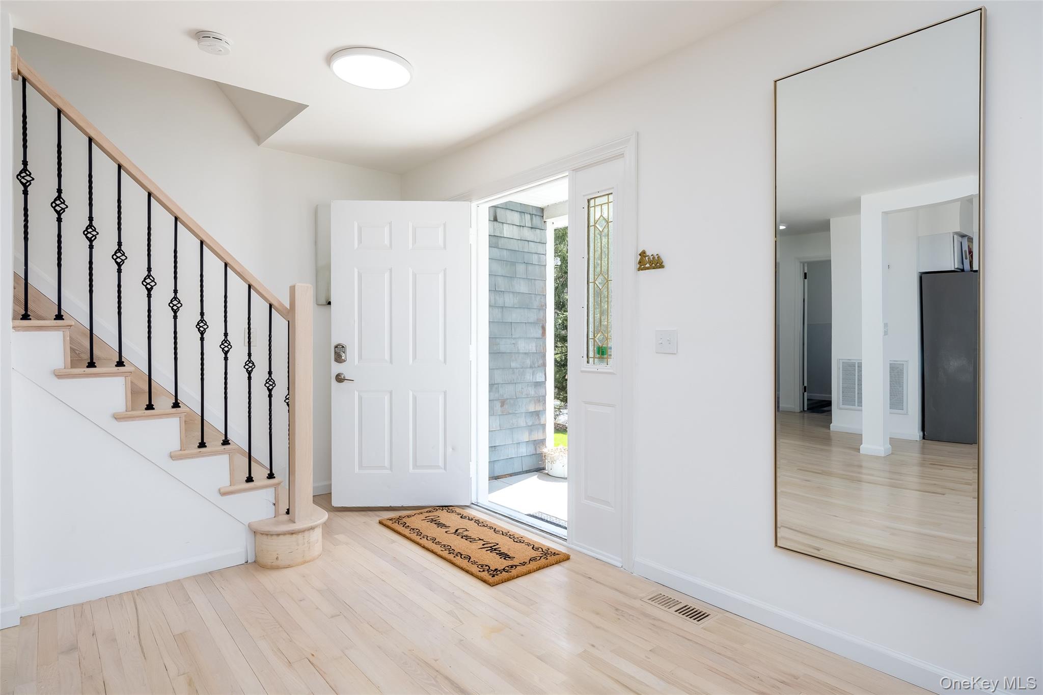 Calverton, New York 11933, United States, 4 Bedrooms Bedrooms, ,2 BathroomsBathrooms,Residential,Active,125640