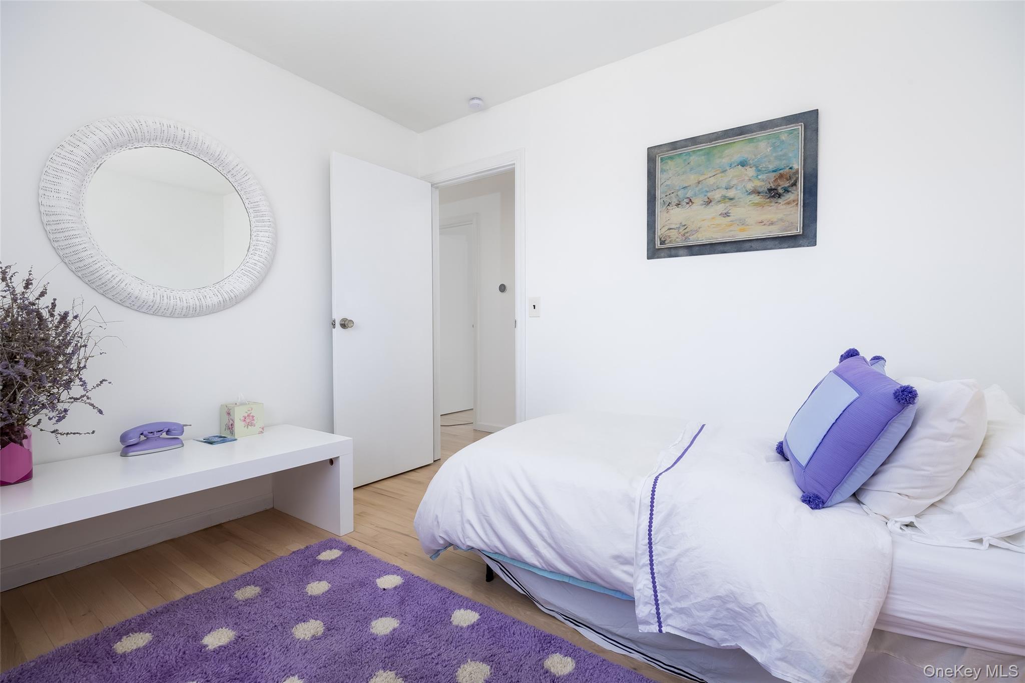 Calverton, New York 11933, United States, 4 Bedrooms Bedrooms, ,2 BathroomsBathrooms,Residential,Active,125640