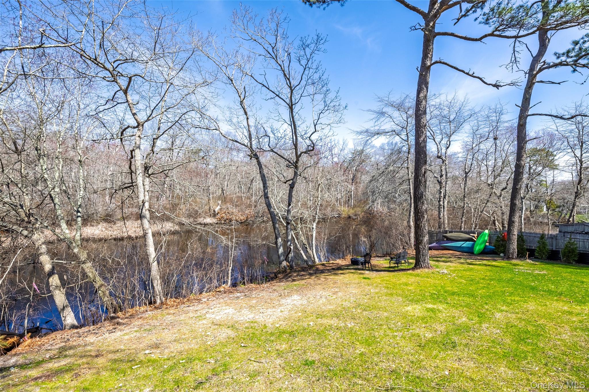 Calverton, New York 11933, United States, 4 Bedrooms Bedrooms, ,2 BathroomsBathrooms,Residential,Active,125640