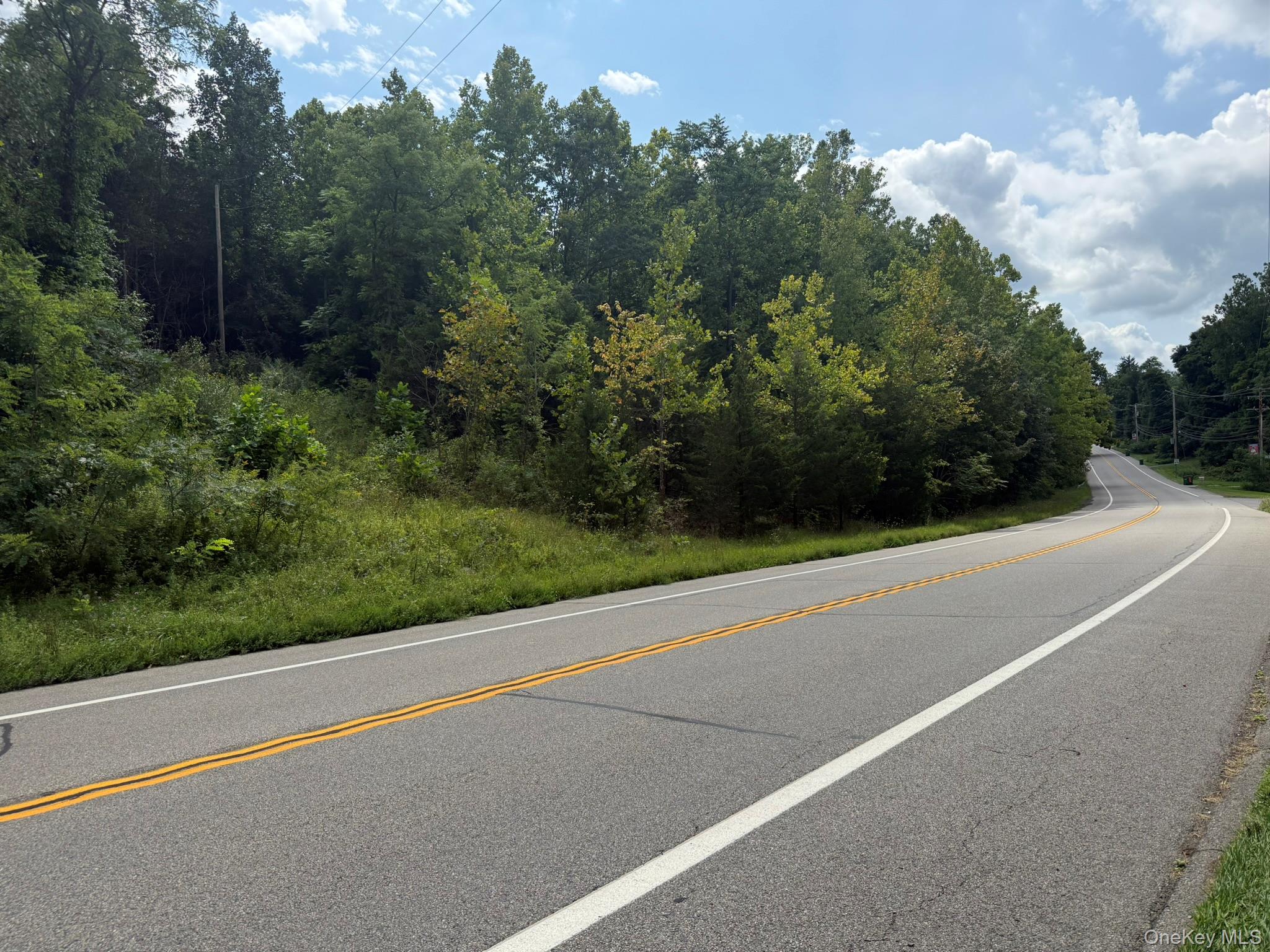 2318 Route 52