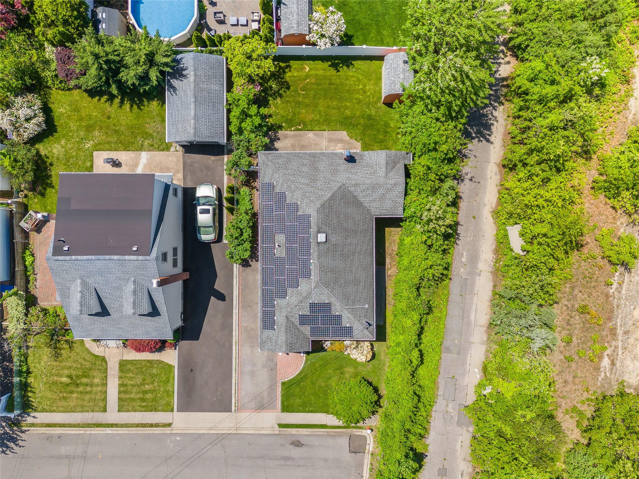 267 10th Street, Bethpage, New York image 30