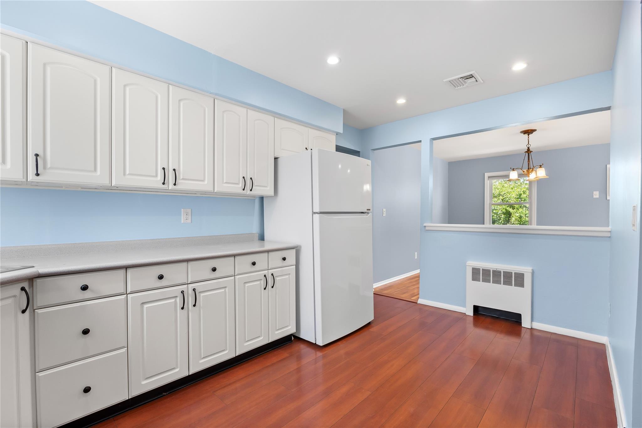 267 10th Street, Bethpage, New York image 9