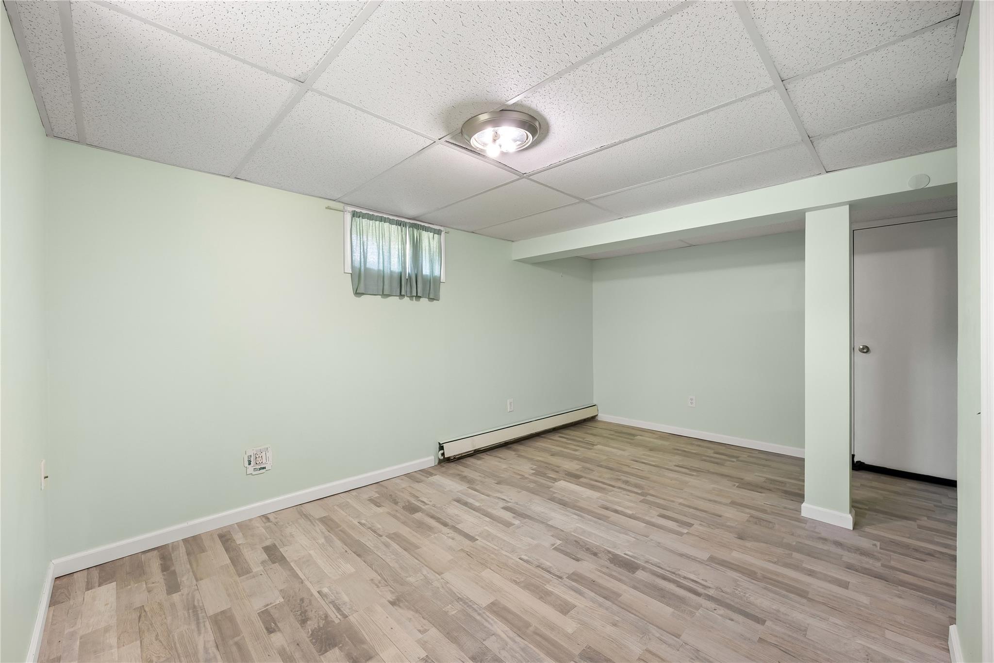 267 10th Street, Bethpage, New York image 25
