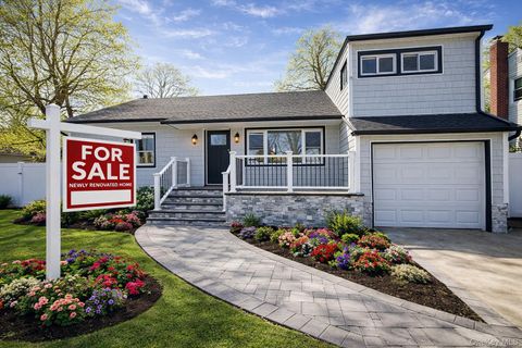 Homes For Sale - 207 Wright Street<br/> Westbury, NY 11590